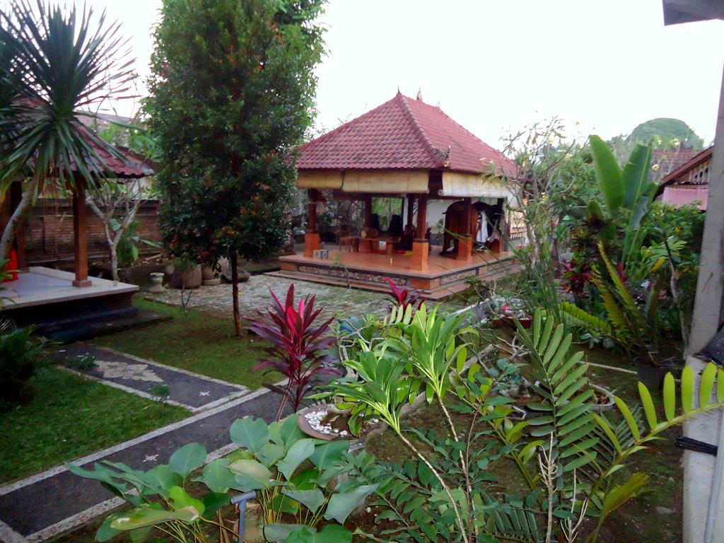 Dewa Put Guest House Ubud Exterior foto